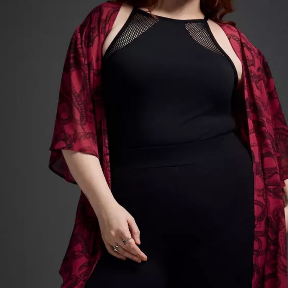 Torrid Deep Black Nightfall Foxy High-Neck Mesh Detail Halter Tank Top Size 1X